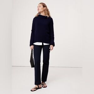 NWT! Banana Republic Navy Mid-Rise Straight Sloan Pants 🎩